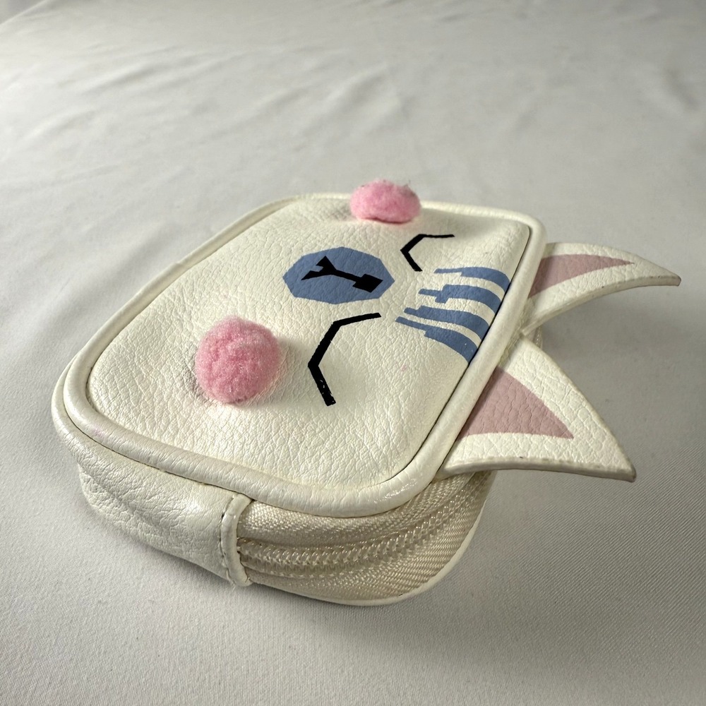 Sleeping Kawaii Llama coin purse - white leatherette - blue Pink - Picture 4 of 12
